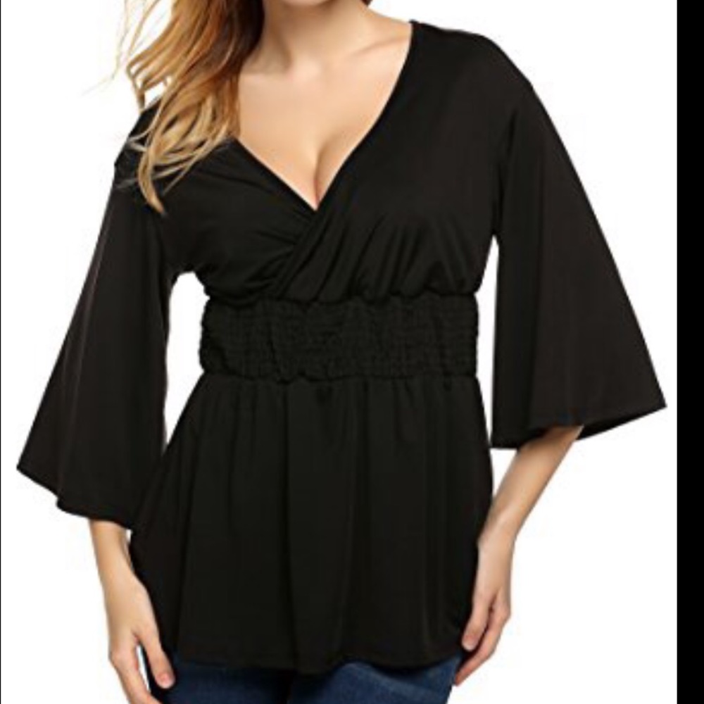 NWT Finejo V Neck Tunic Top with Bell Sleeves